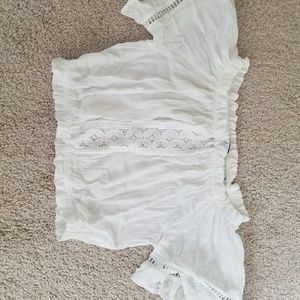 White off the shoulder crop top